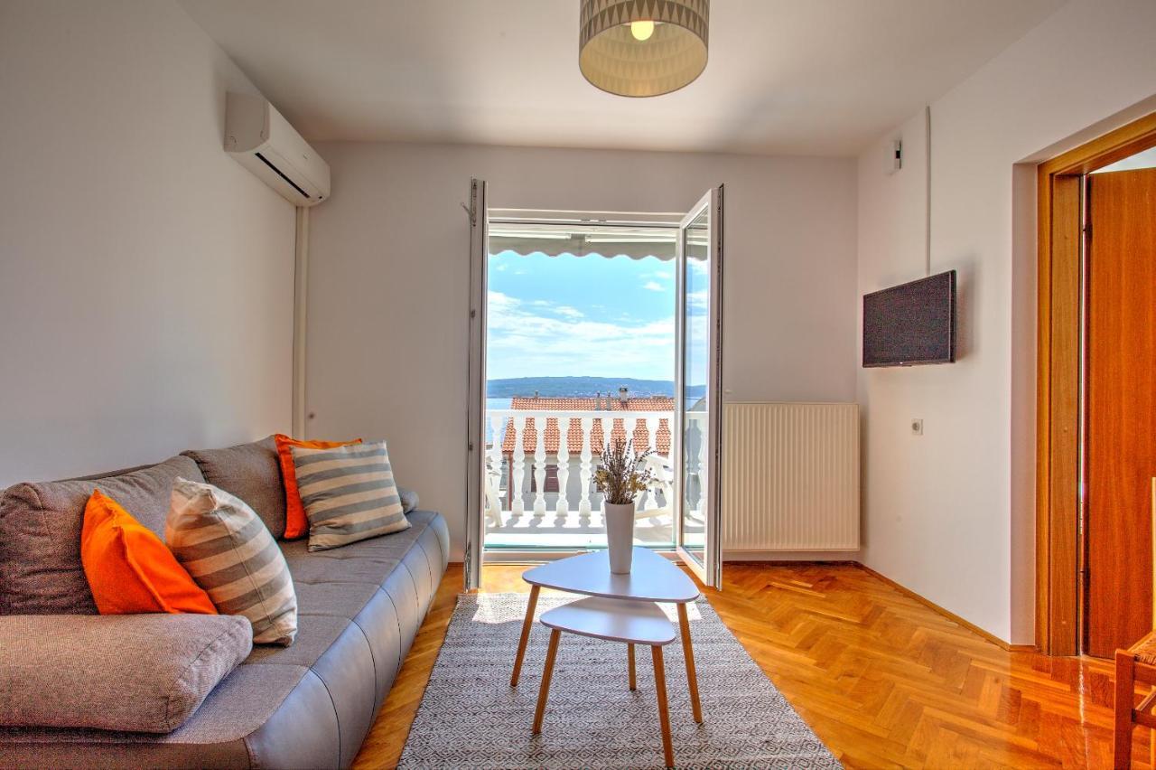 Anmarie Apartment *