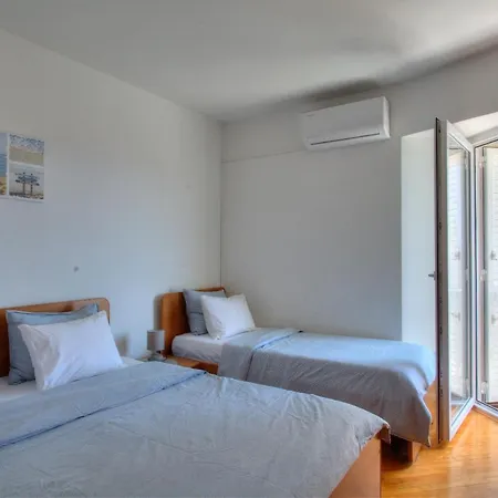Anmarie Apartments Crikvenica Exterior photo