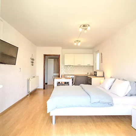 Anmarie Apartments Crikvenica Exterior photo
