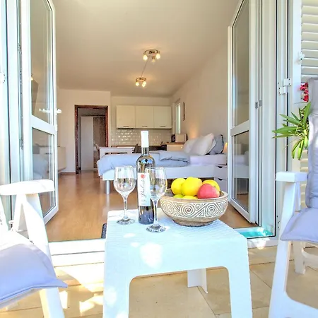 Anmarie Apartments Crikvenica Exterior photo